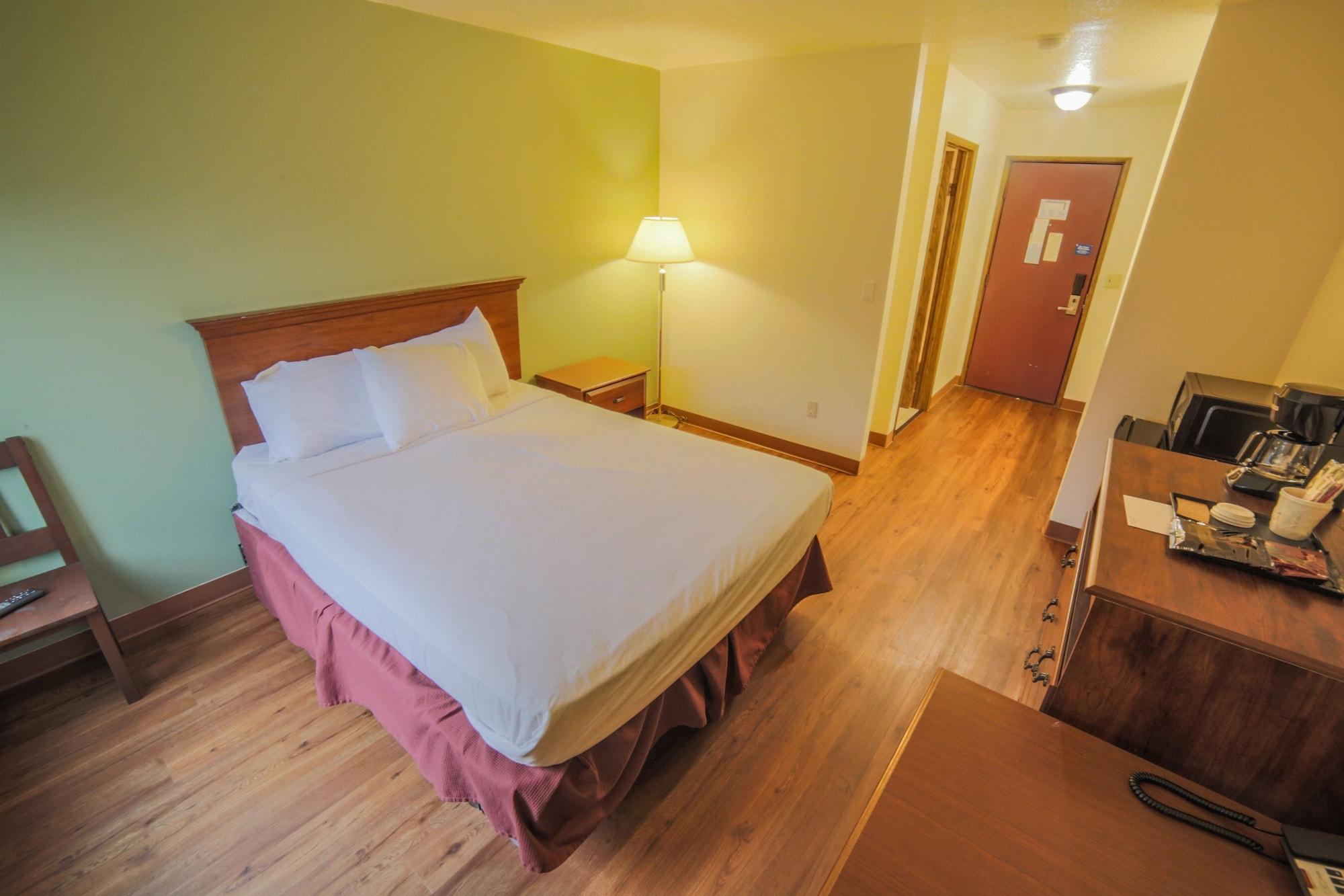 Sunnyside And Motel 2*