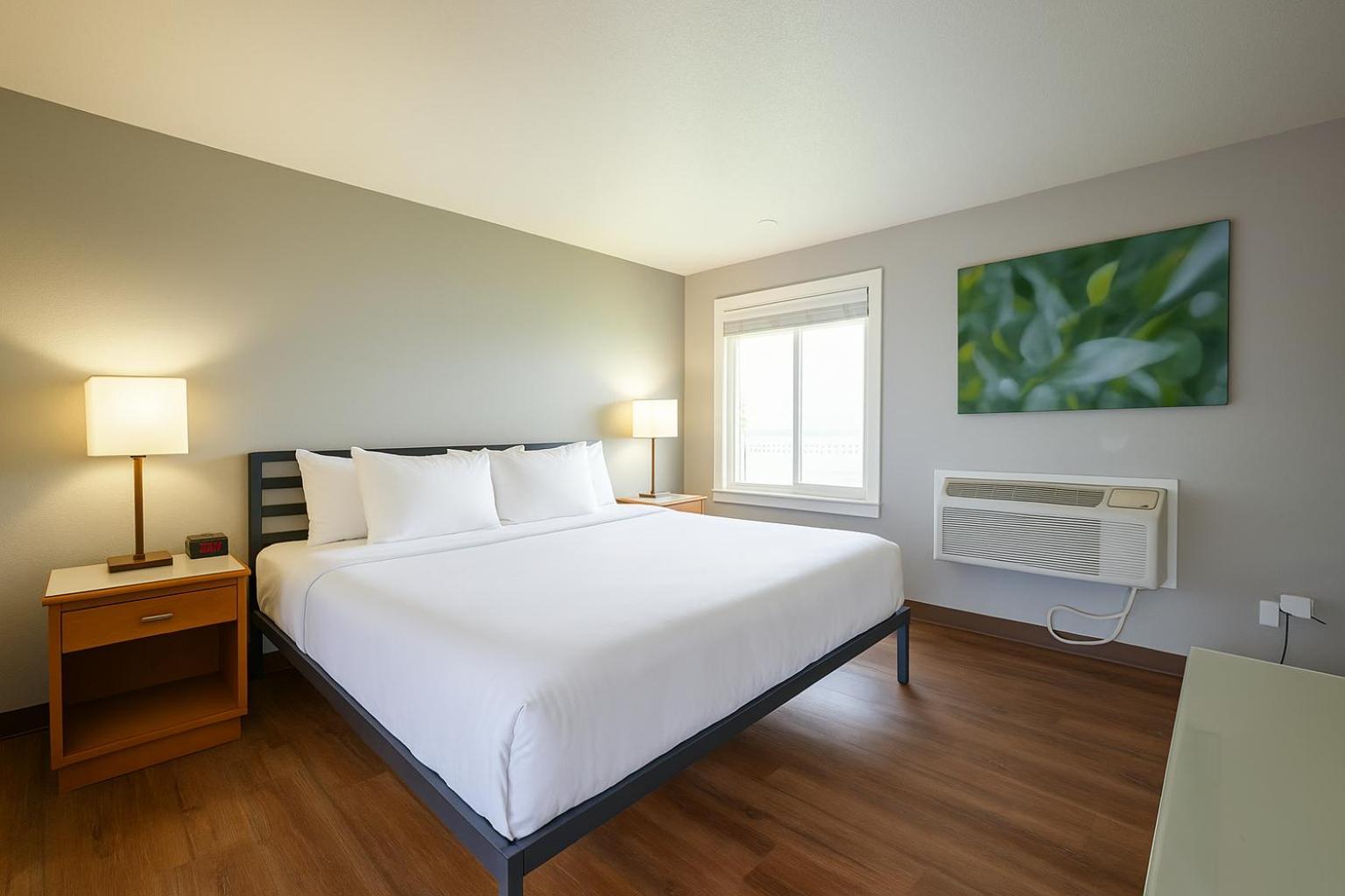 Sunnyside And Motel 2*